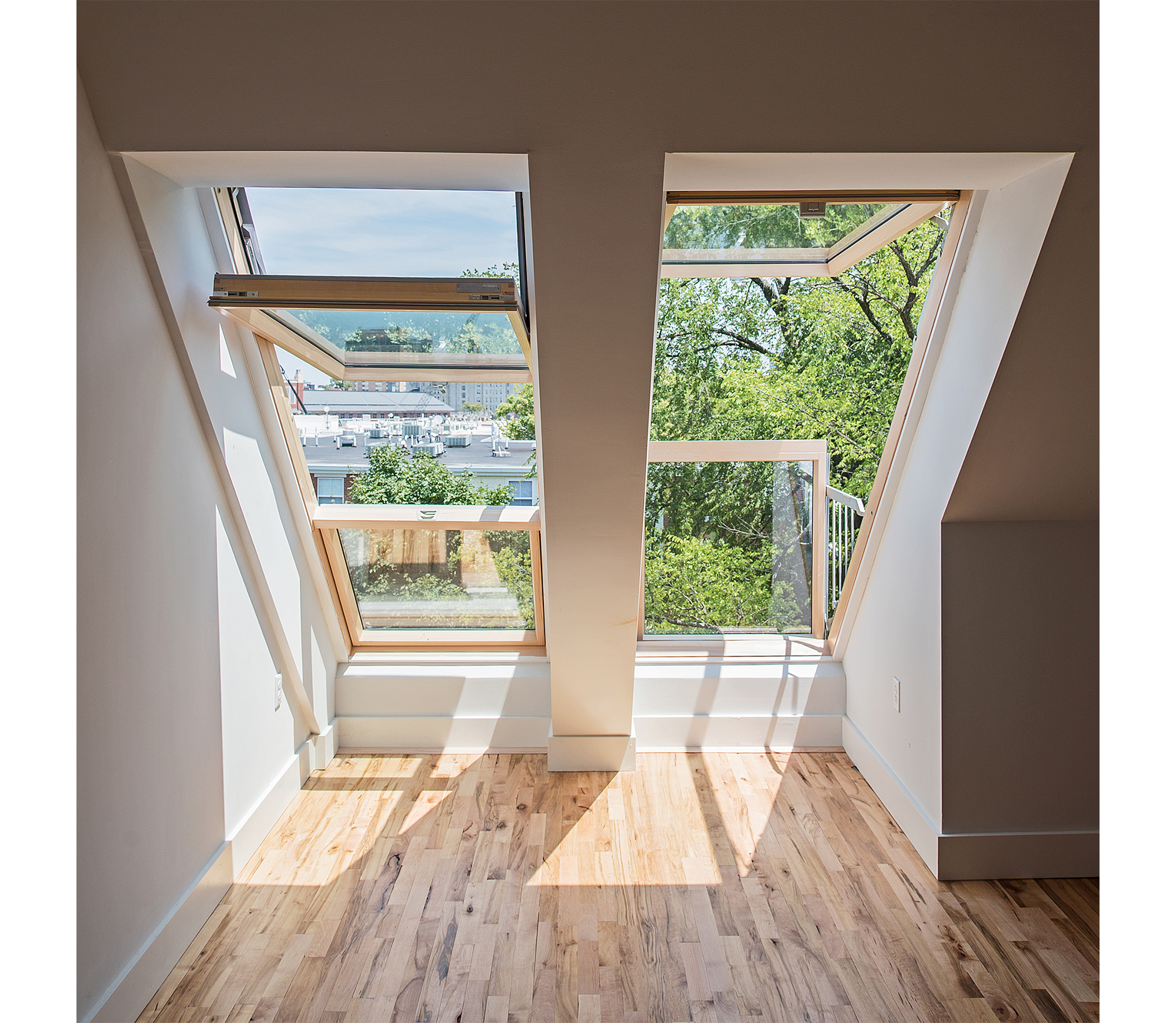 Balkongfönster 2-glas FGH-V/U P2