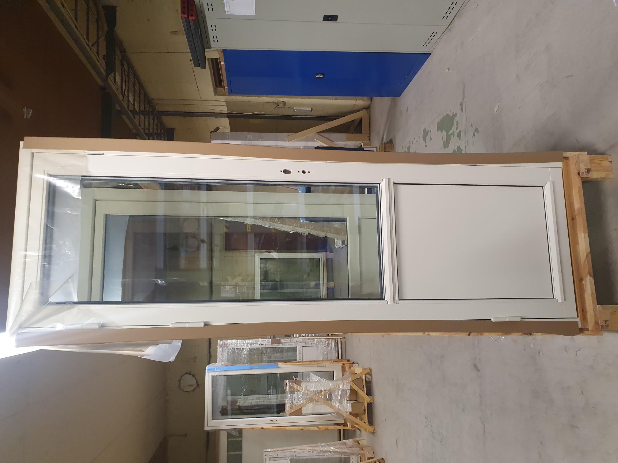 Utåtgående altandörr VH trä 3-glas 720×2180 mm-O1306