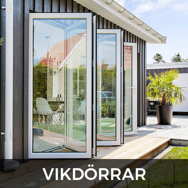 Designade vikdörrar för fasad i aluminium från Nordiska Fönster