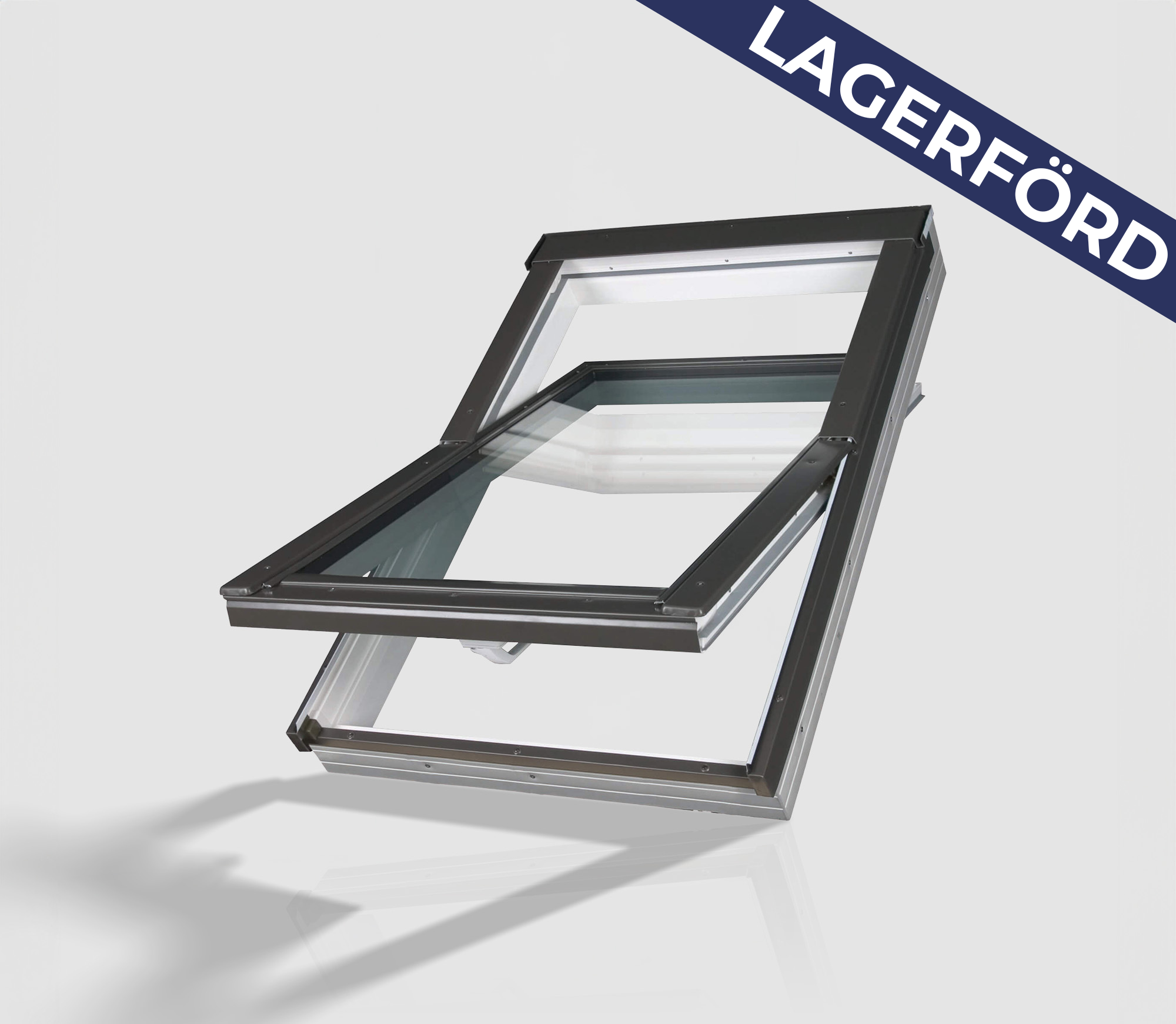 Gå till våra lagerförda takfönster.